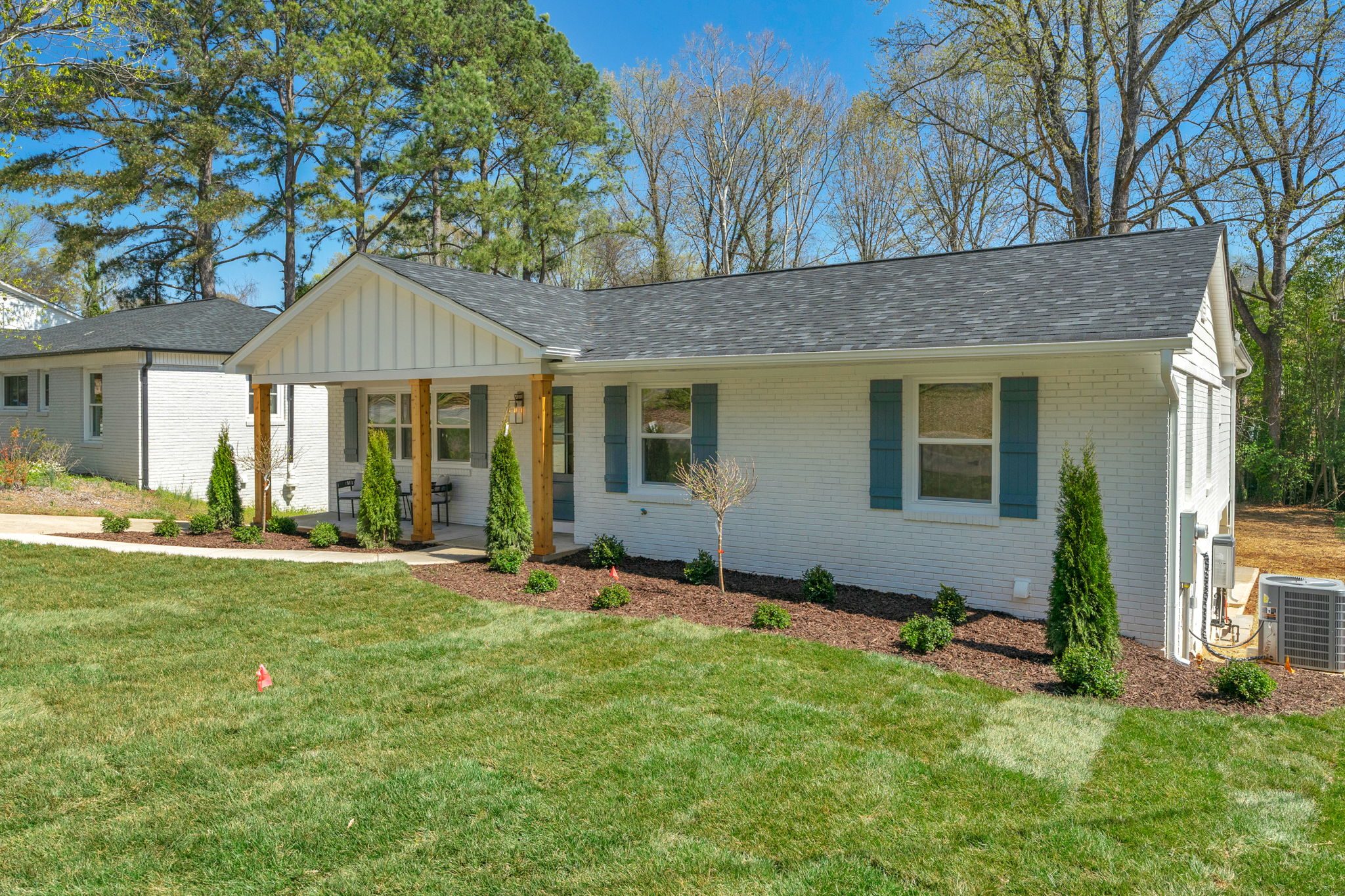 Wyanoke full home renovation in Chantilly, Charlotte NC — renovated ranch exterior by Stillman Properties