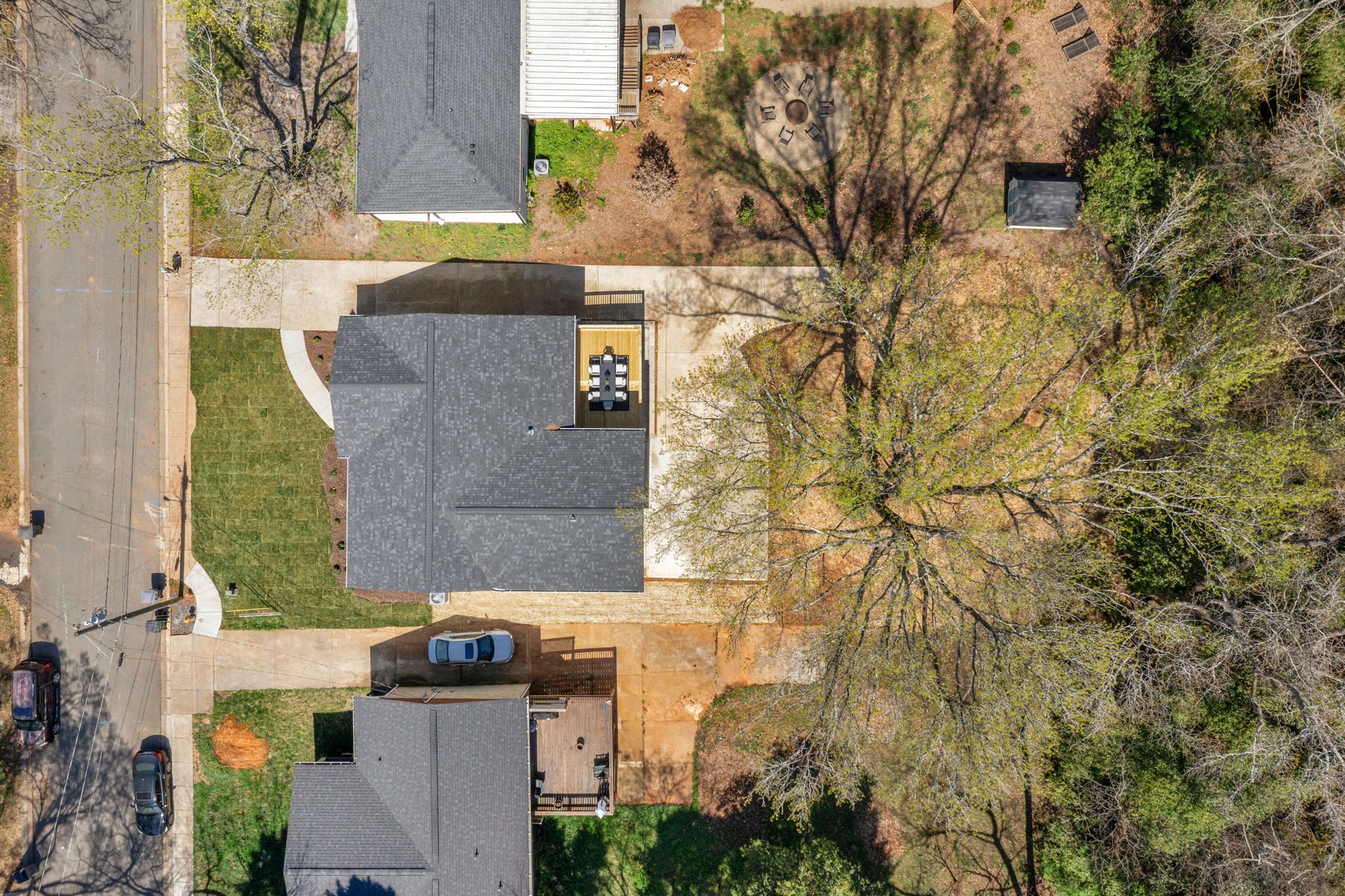 Aerial view of the Wyanoke property and its wooded lot — Stillman Properties Charlotte NC